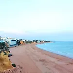Luxury Ocean View By Be Cherish Apartament