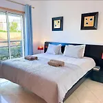 Luxury Ocean View By Be Cherish Apartament